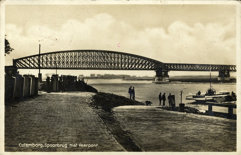 picture postcard Culemborg railway bridge picture postcard Culemborg railway bridge
