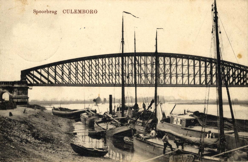 picture postcard Culemborg railway bridge picture postcard Culemborg railway bridge