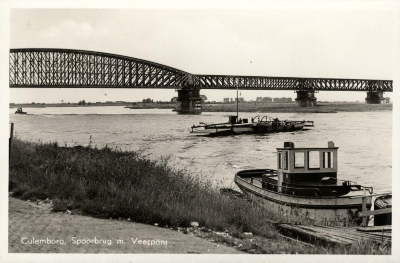 picture postcard Culemborg railway bridge picture postcard Culemborg railway bridge
