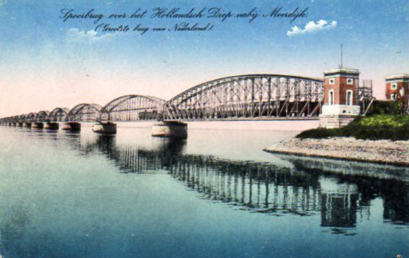 picture postcard with Moerdijk railway bridge picture postcard with Moerdijk railway bridge