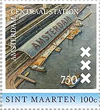 Sint-Maarten-2025-Amsterdam-Centraal-Station
